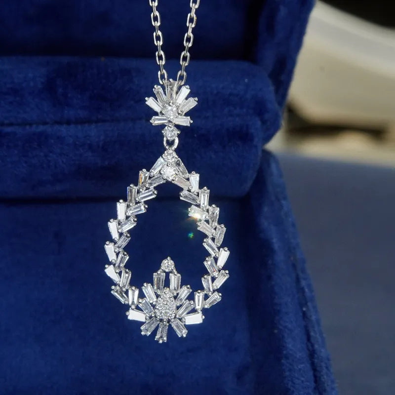 Luxury 0.85 CT Natural Diamond Pendant Necklace 18K Gold